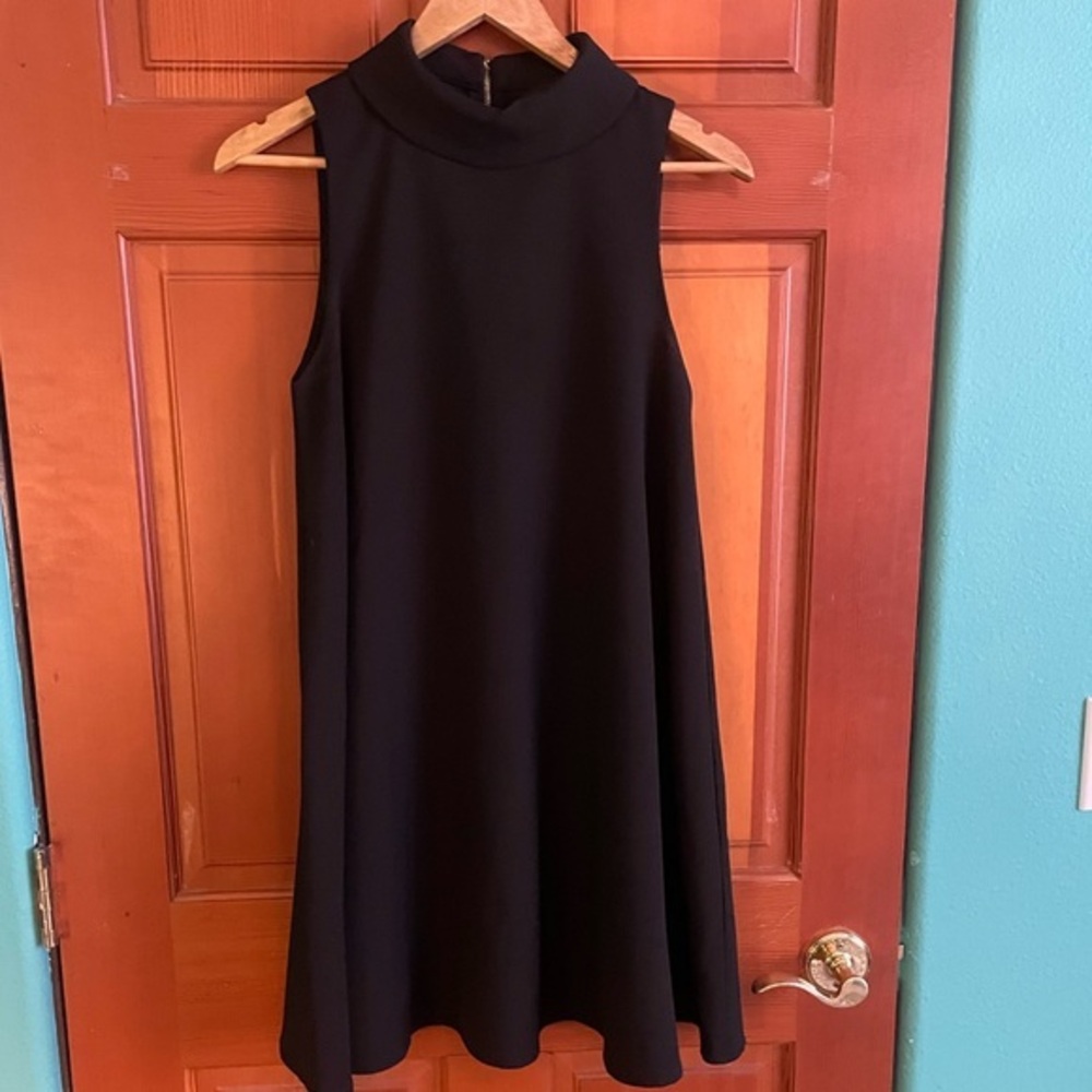 Lulus black shift dress
